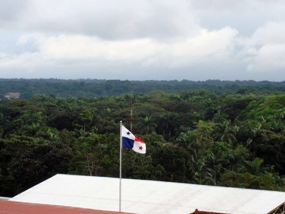 Panama Canal, November 2007 — travel photo 40