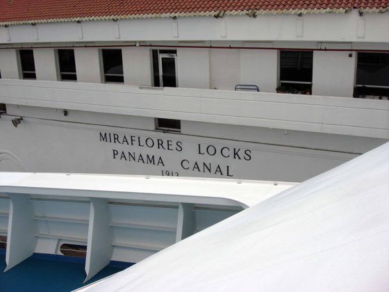 Panama Canal, November 2007 — travel photo 64